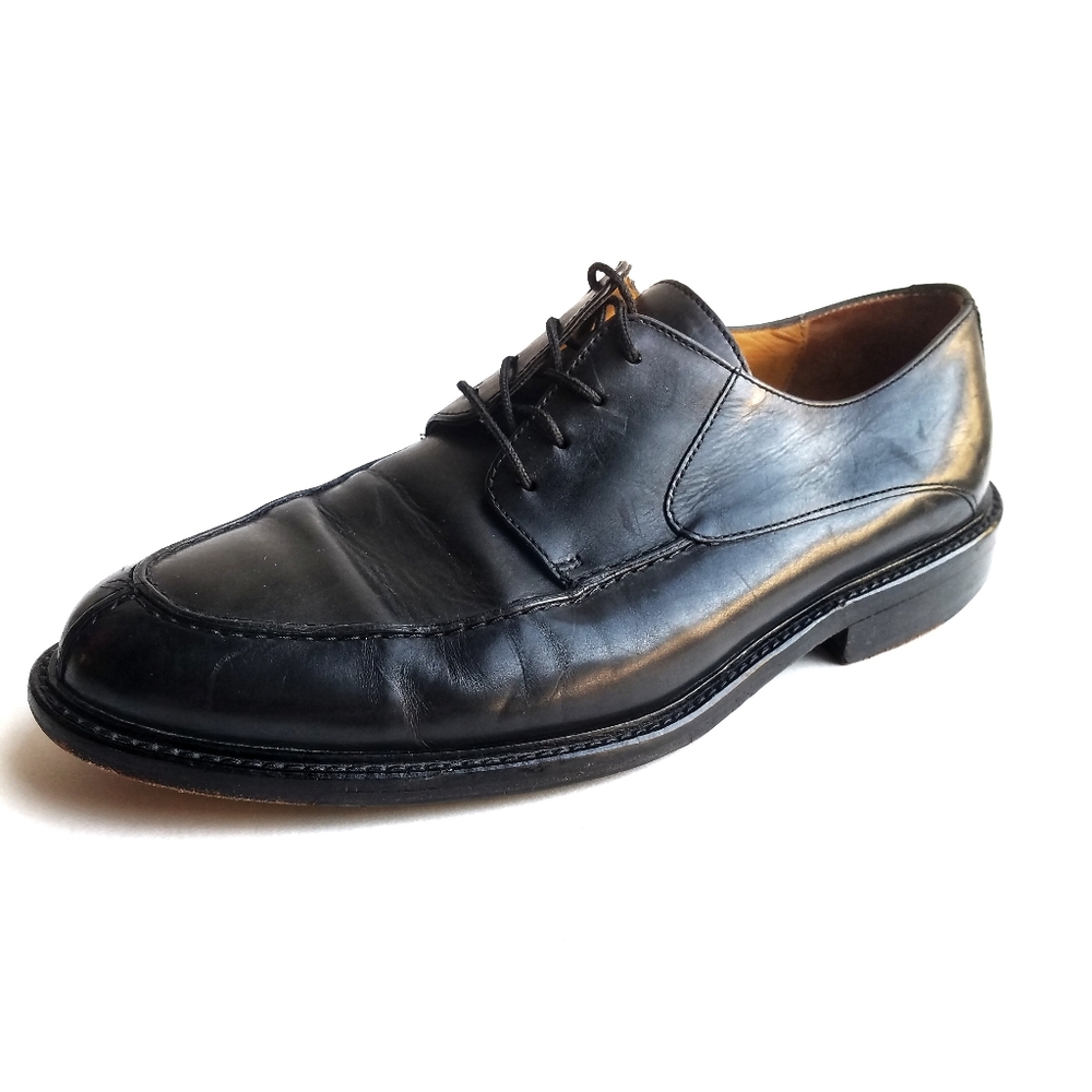 Johnston & Murphy black leather split toe derby shoes laced up
